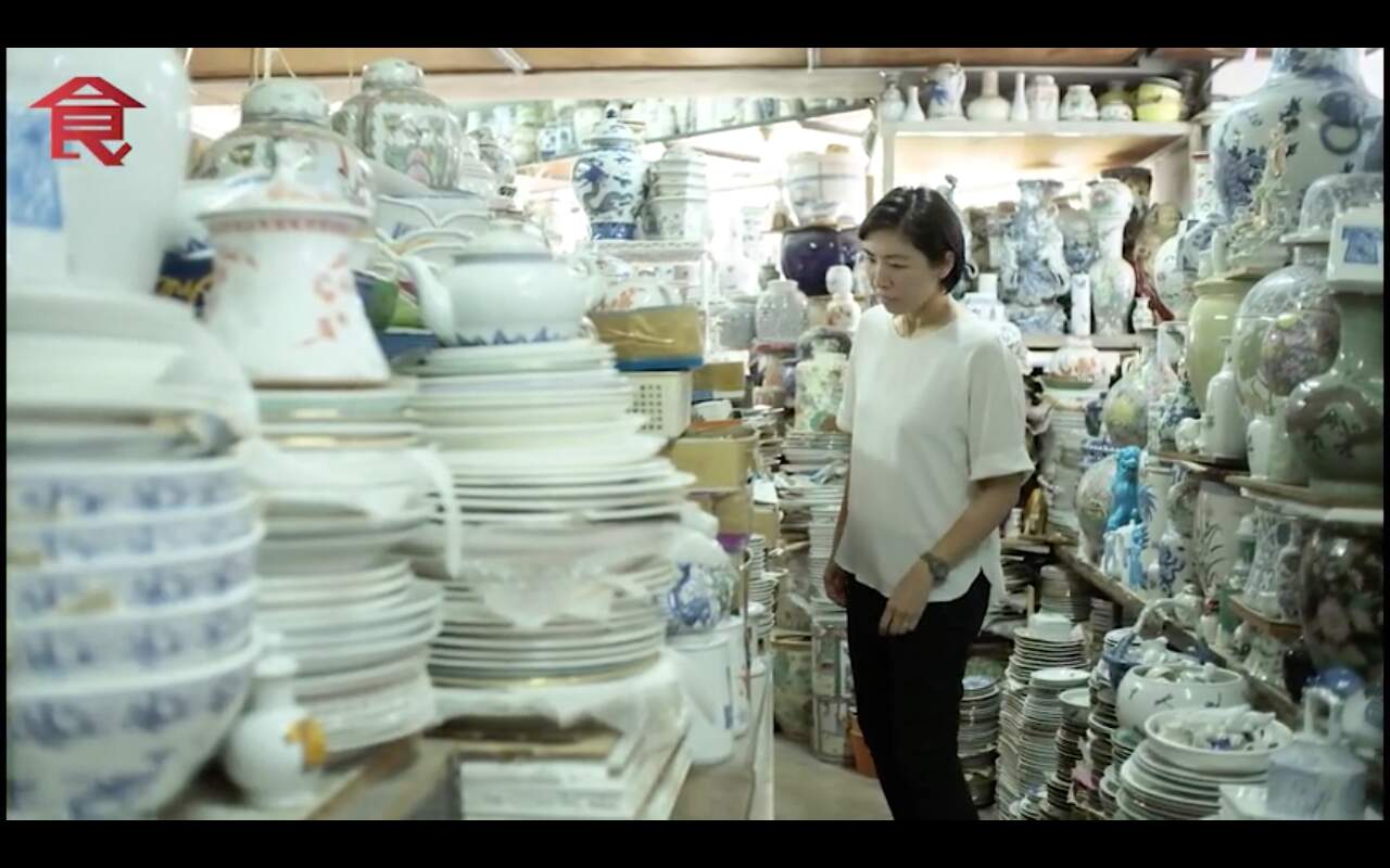 [Hong Kong] Yuet Tung China Works, only remaining handpainted