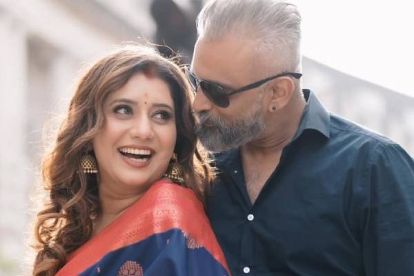 விஜய் டிவியில் இருந்து பிரியங்காவிற்கு கொடுக்கப்பட்ட பரிசு.. பதறிய தொகுப்பாளினி, அப்படி என்ன கொடுத்தாங்க? விஜய் டிவியில் இருந்து பிரியங்காவிற்கு கொடுக்கப்பட்ட பரிசு.. பதறிய தொகுப்பாளினி, அப்படி என்ன கொடுத்தாங்க?