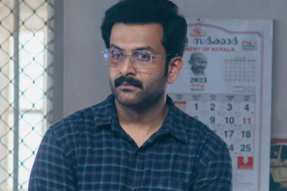 காலில் 3 ஸ்க்ரூ.. இனிமேல் அப்படி நடிக்க முடியாது: பிரித்விராஜ் காலில் 3 ஸ்க்ரூ.. இனிமேல் அப்படி நடிக்க முடியாது: பிரித்விராஜ்