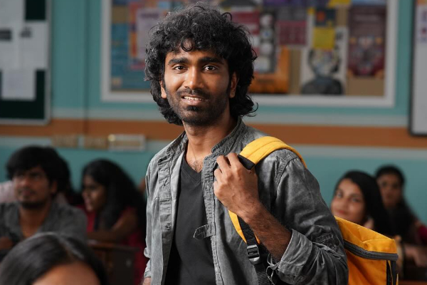 குற்றம் செய்வதை புத்திசாலித்தனமாக, வாழத்தெரிந்தவனாக பார்க்கிறார்கள்.. டிராகன் படம் பற்றி வசந்த பாலன் குற்றம் செய்வதை புத்திசாலித்தனமாக, வாழத்தெரிந்தவனாக பார்க்கிறார்கள்.. டிராகன் படம் பற்றி வசந்த பாலன்