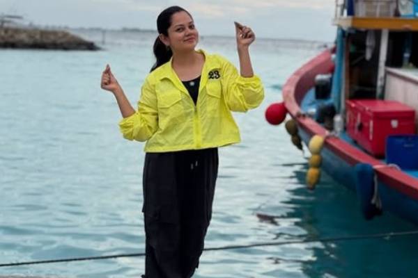 மாலத்தீவில் கணவருடன் ஜாலி Modeல் அனிதா சம்பத் சம்பத்.. போட்டோஸ் மாலத்தீவில் கணவருடன் ஜாலி Modeல் அனிதா சம்பத் சம்பத்.. போட்டோஸ்