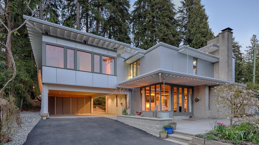 AL13 Siding in Vancouver Metall Panels Cladding System Installation