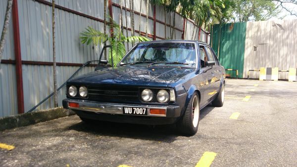 Suka Gaya Retro Mulailah Dengan 5 Mobil Jadul Murah Ini
