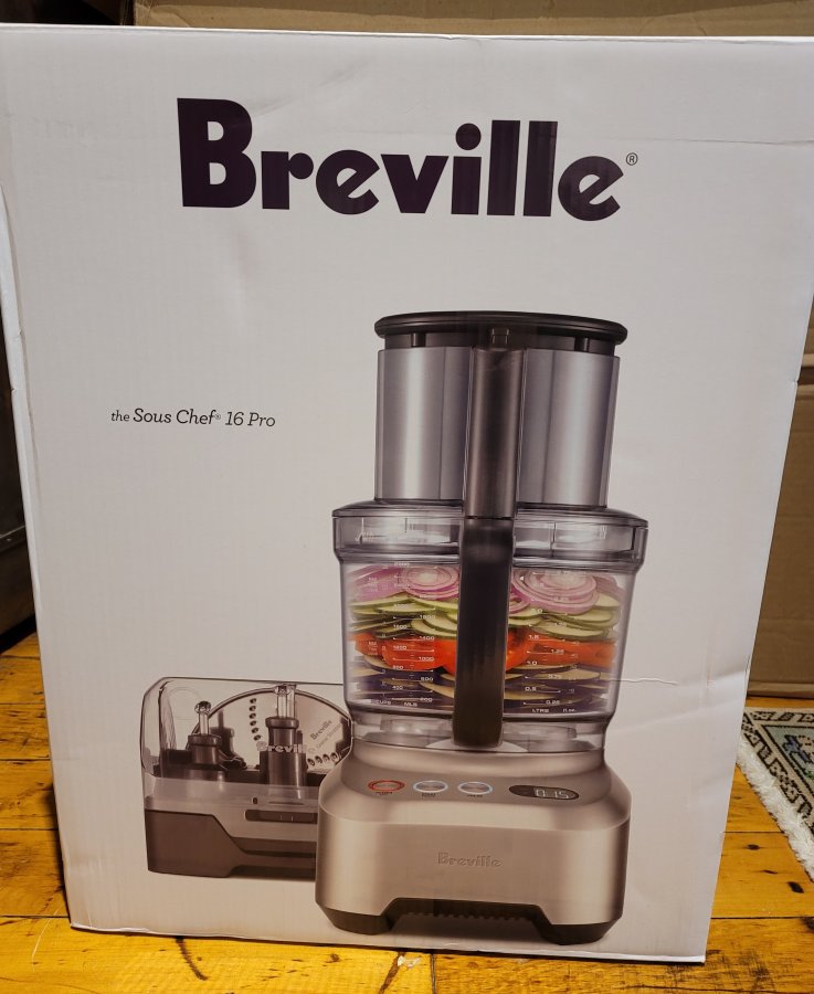SOLD 16Cup Breville BFP800XL Sous Chef Food Processor (new