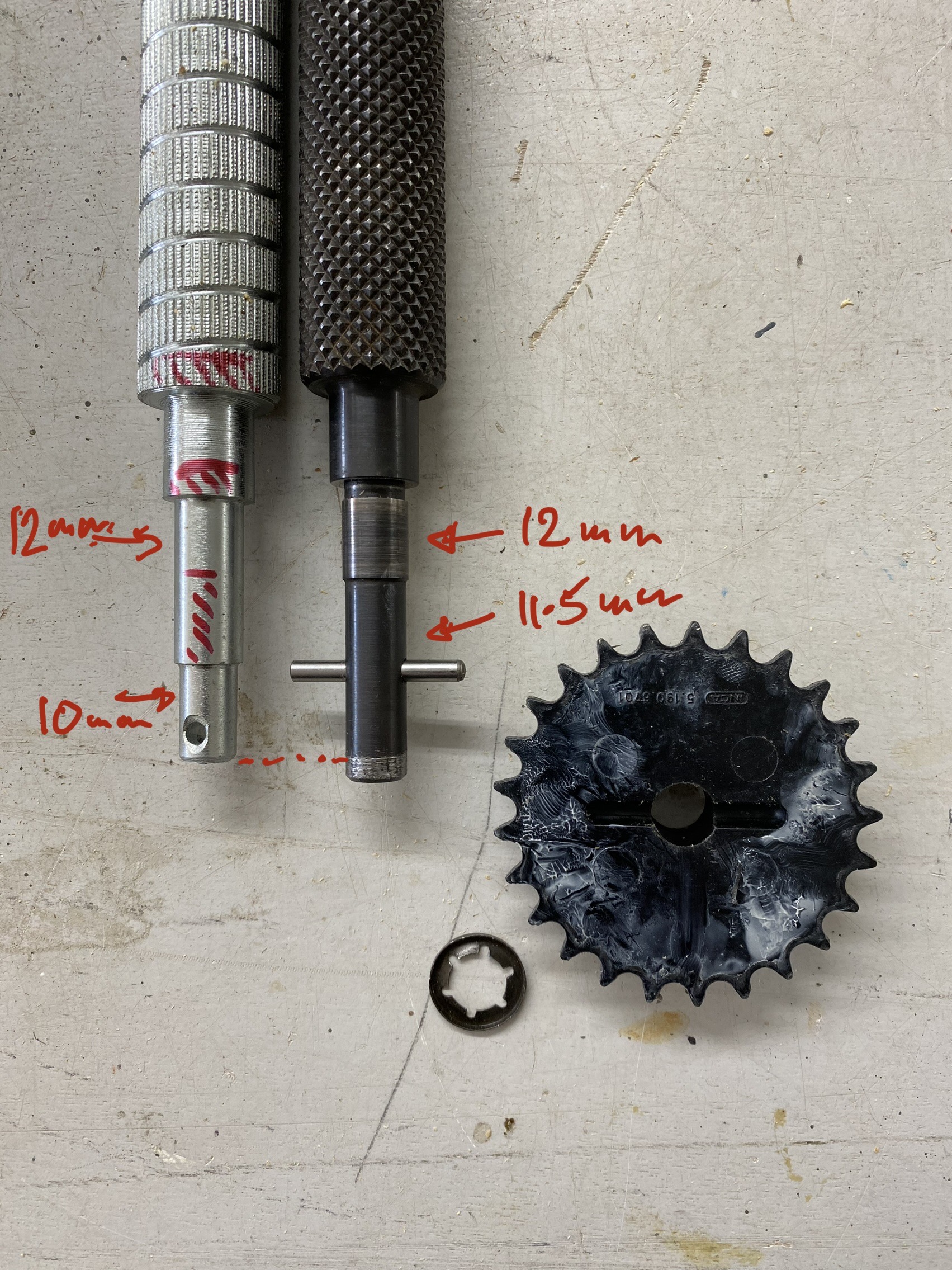 Machining modification of planer rollers UK