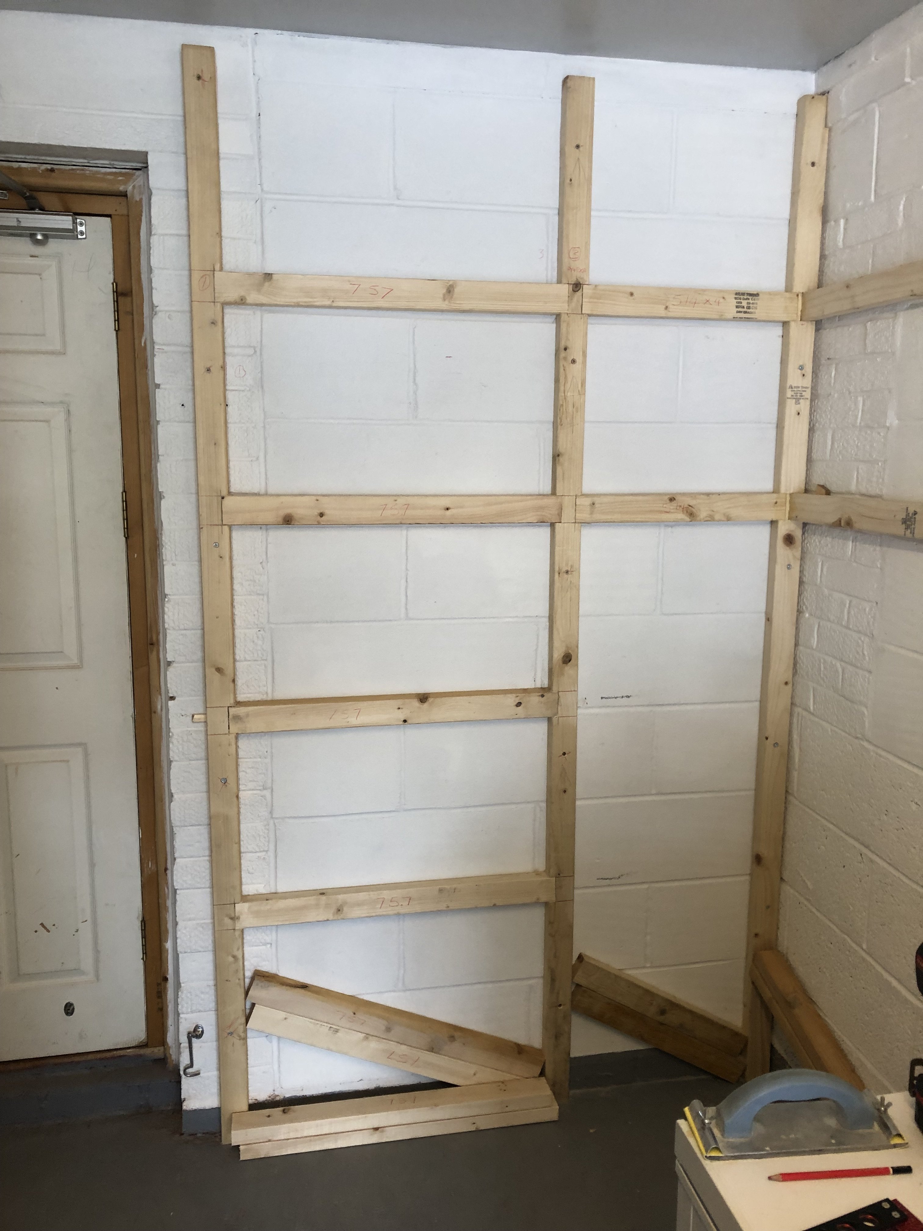 Fixings for stud wall to concrete floor and blocks? UK