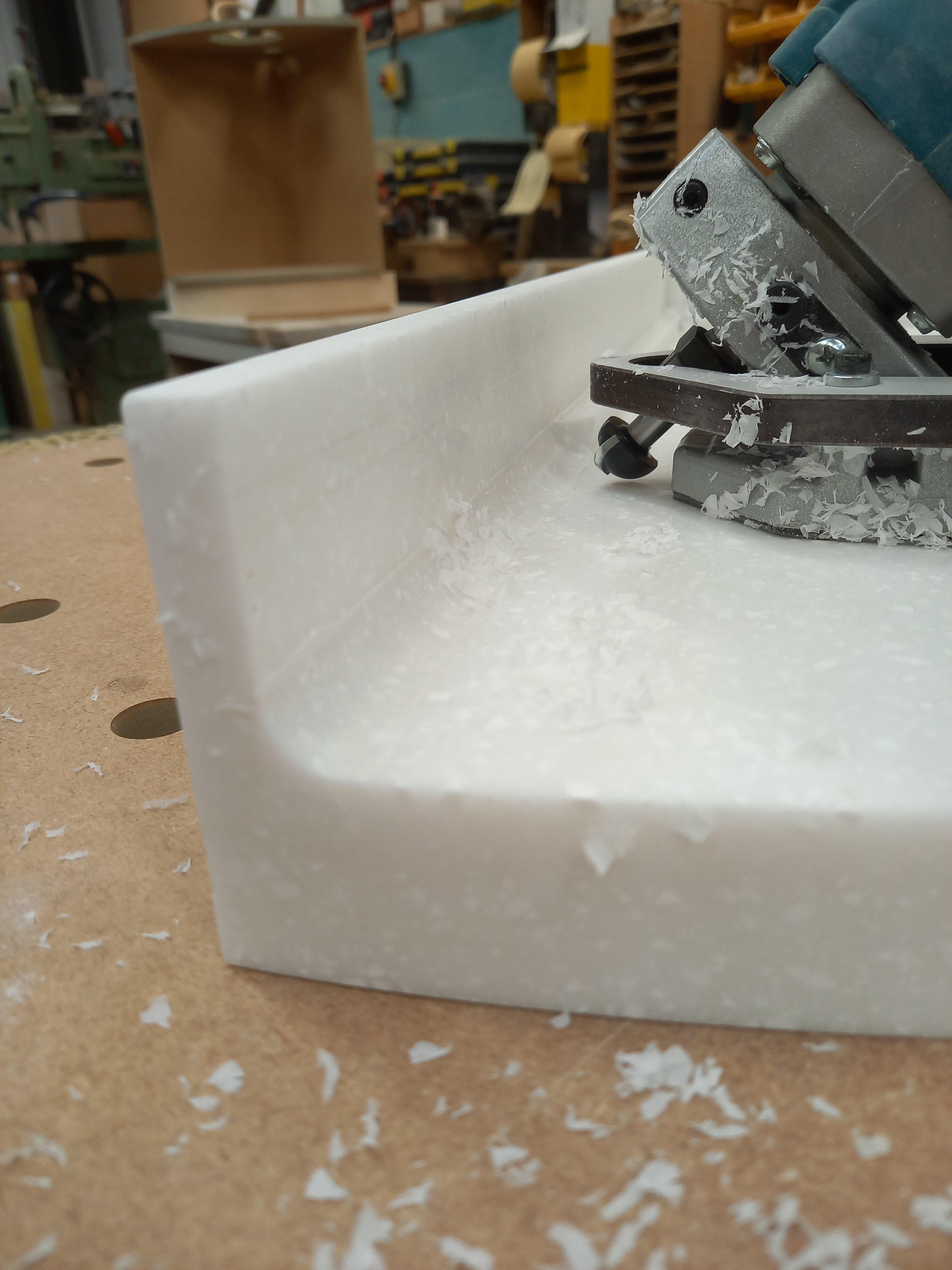 Quarter round bathroom sink UK