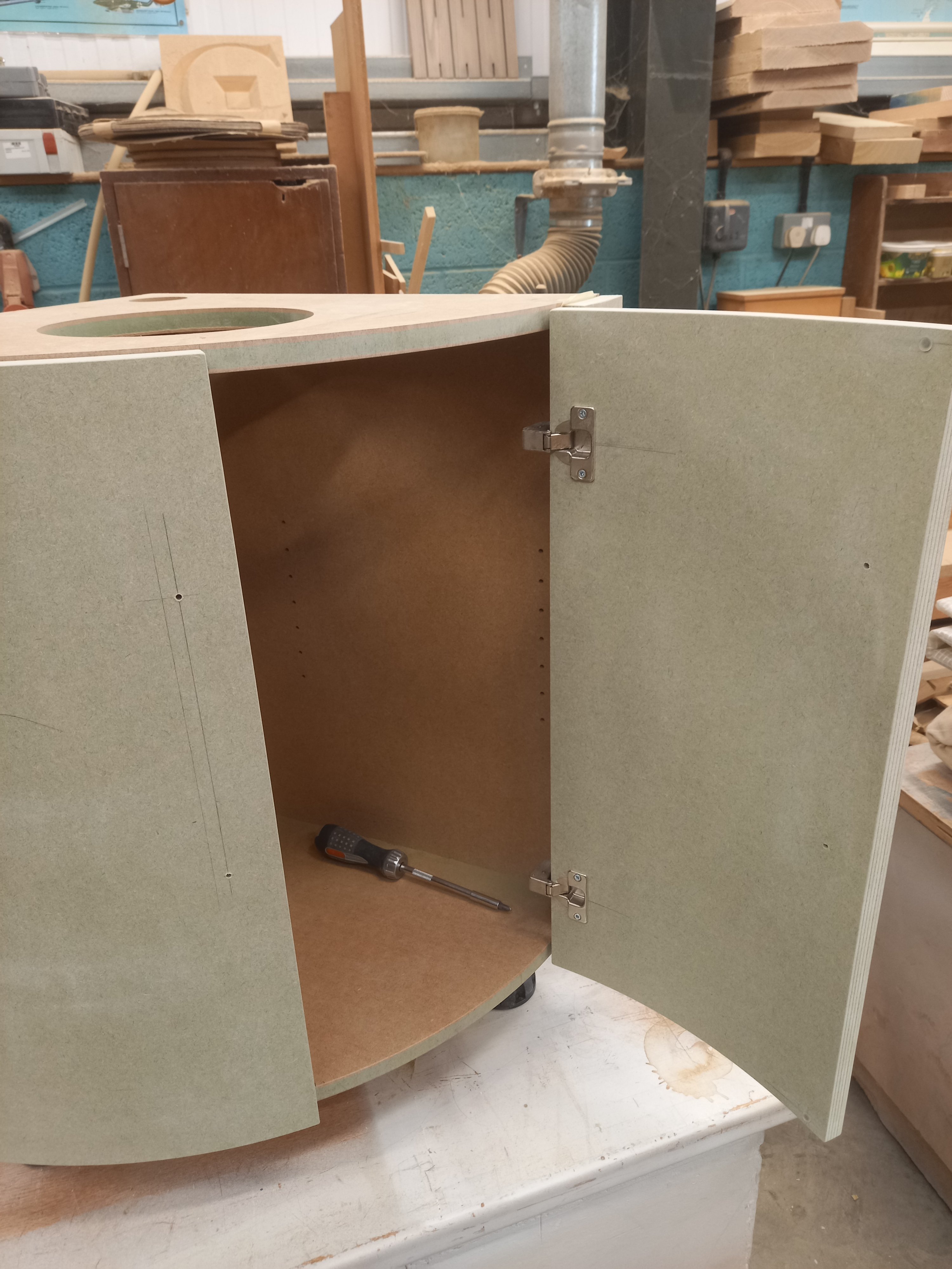 Quarter round bathroom sink Page 2 UK