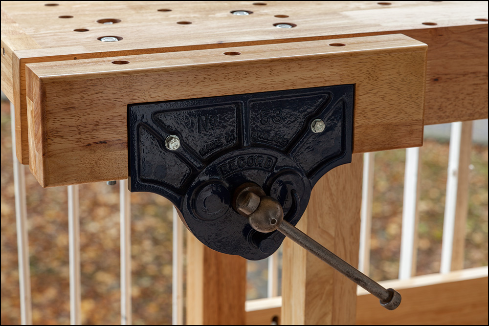 Hammerite smooth blue for painting Record vice? UK