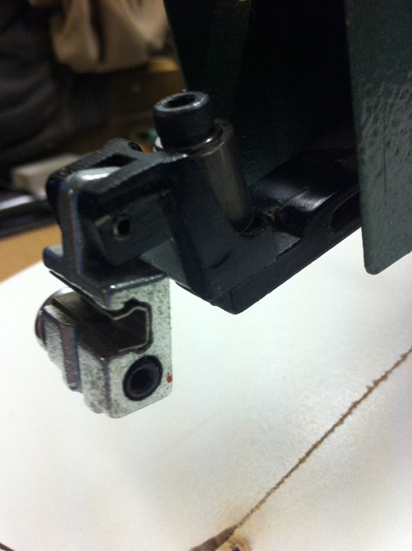 (Hegner) Blade clamps (pinless) UK