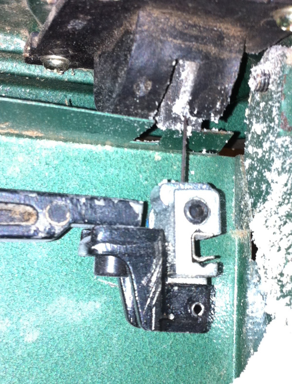 (Hegner) Blade clamps (pinless) UK