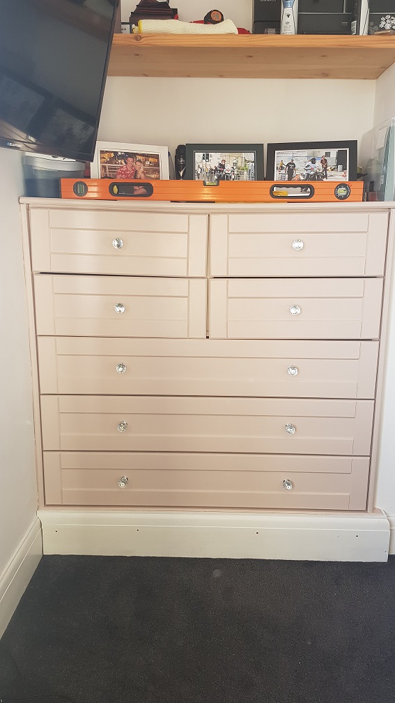 Sagging drawer unit made from MDF UK