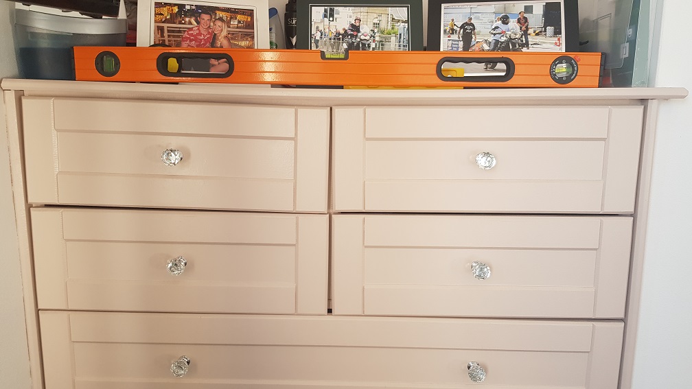 Sagging drawer unit made from MDF UK