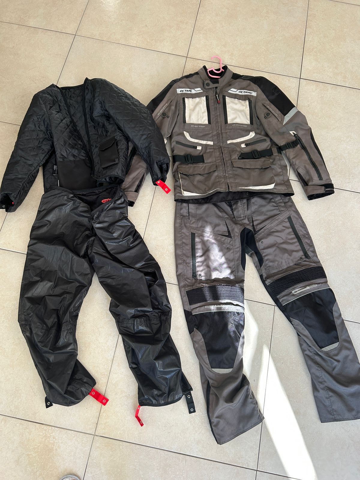 Sold Octane Vision Adventure Suit almost new Wild Dog Adventure Riding