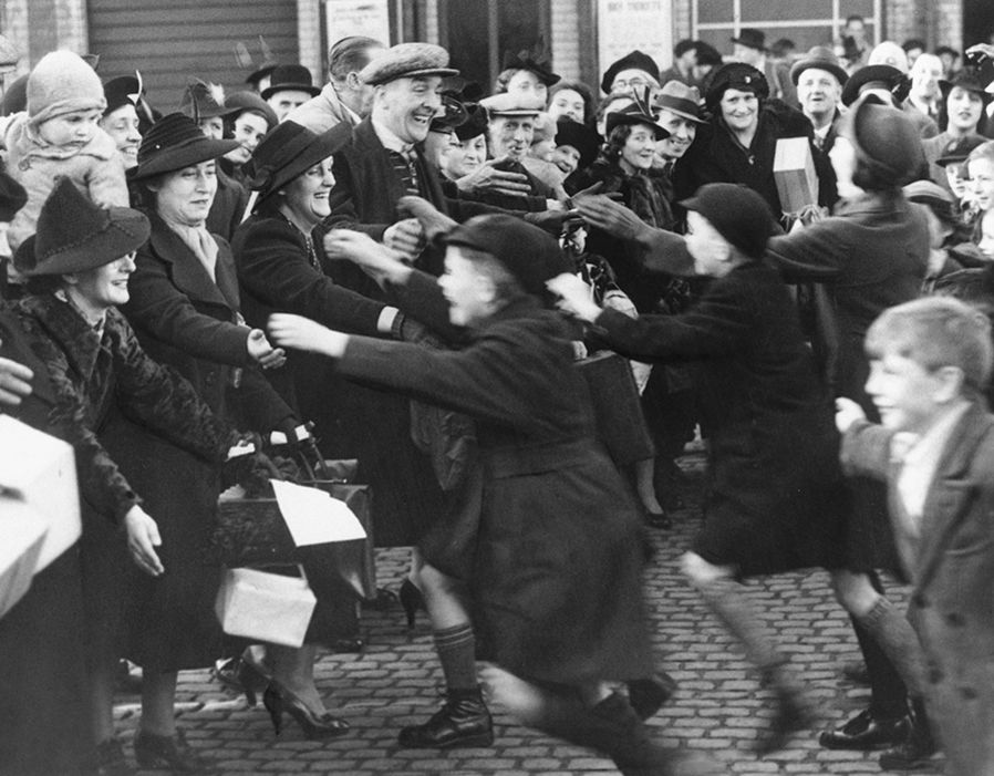 The other victims of war Revealing the plight of child evacuees