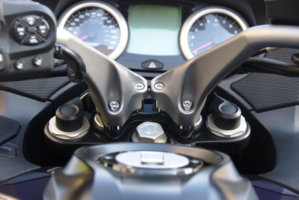 Homemade Bar Risers Modifications, Accessories, and Appearance