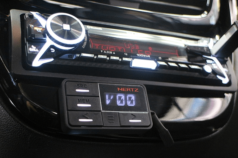 스파크] 소니 MEX XB-100BT 플레이어 센터페시아 성형 장착 : 오디오 프로젝트 하이엔드 인스톨 갤러리