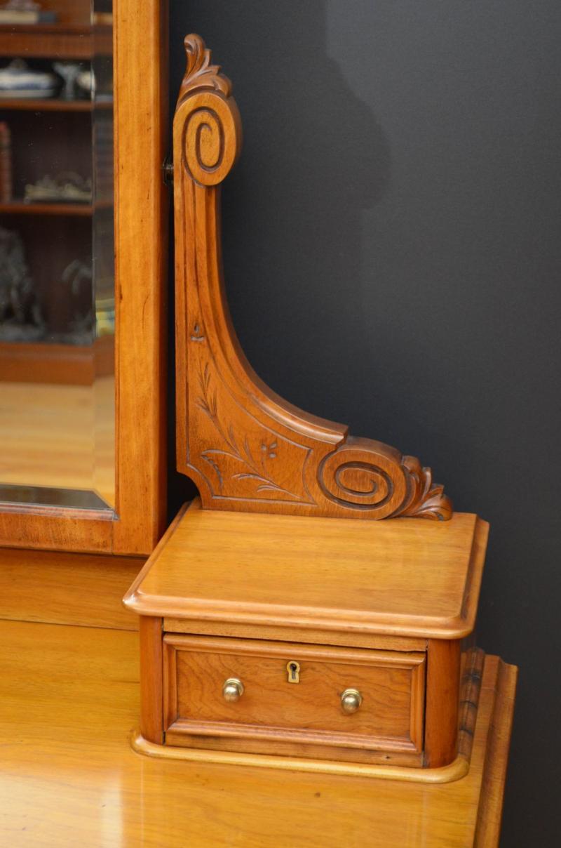 Victorian Dressing Table