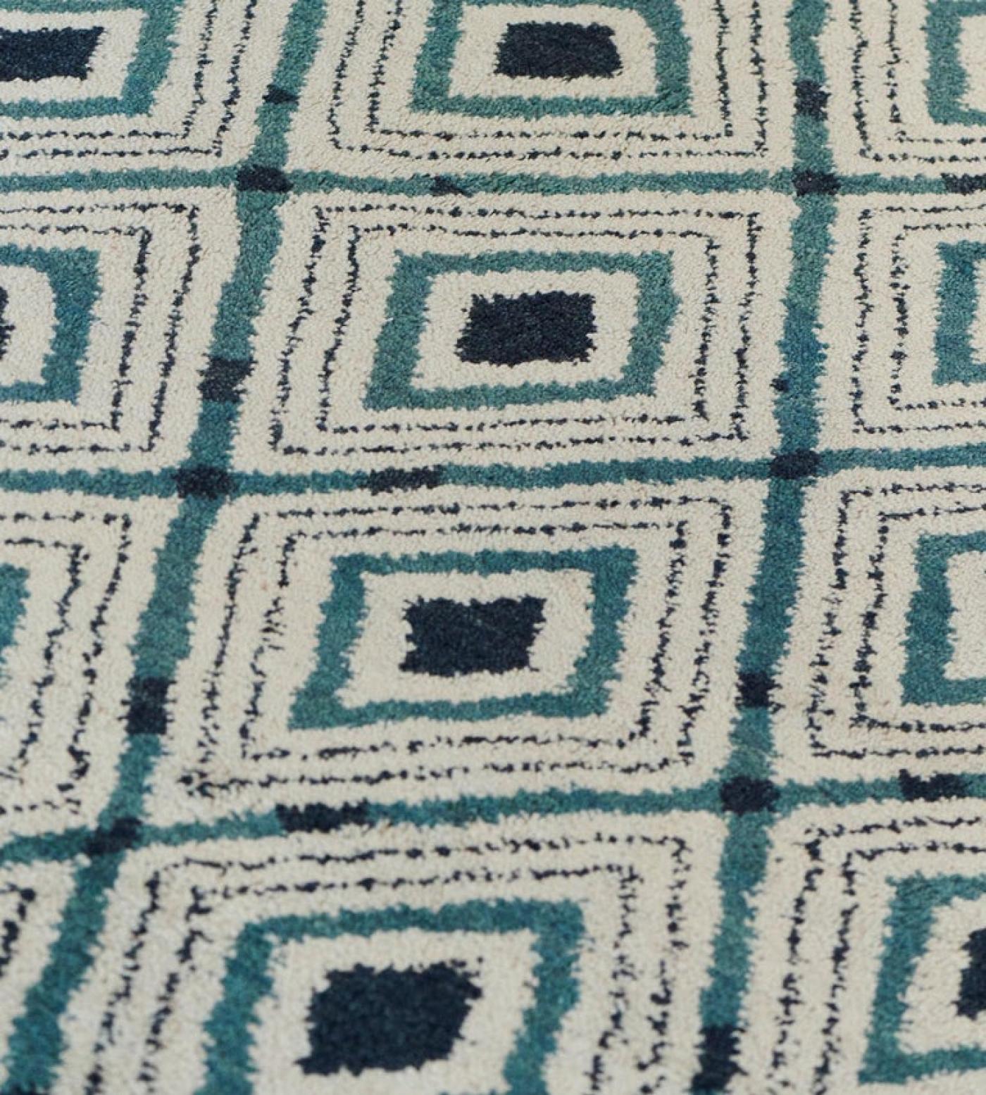 Handwoven Modern Wool Diamond Pattern Rug