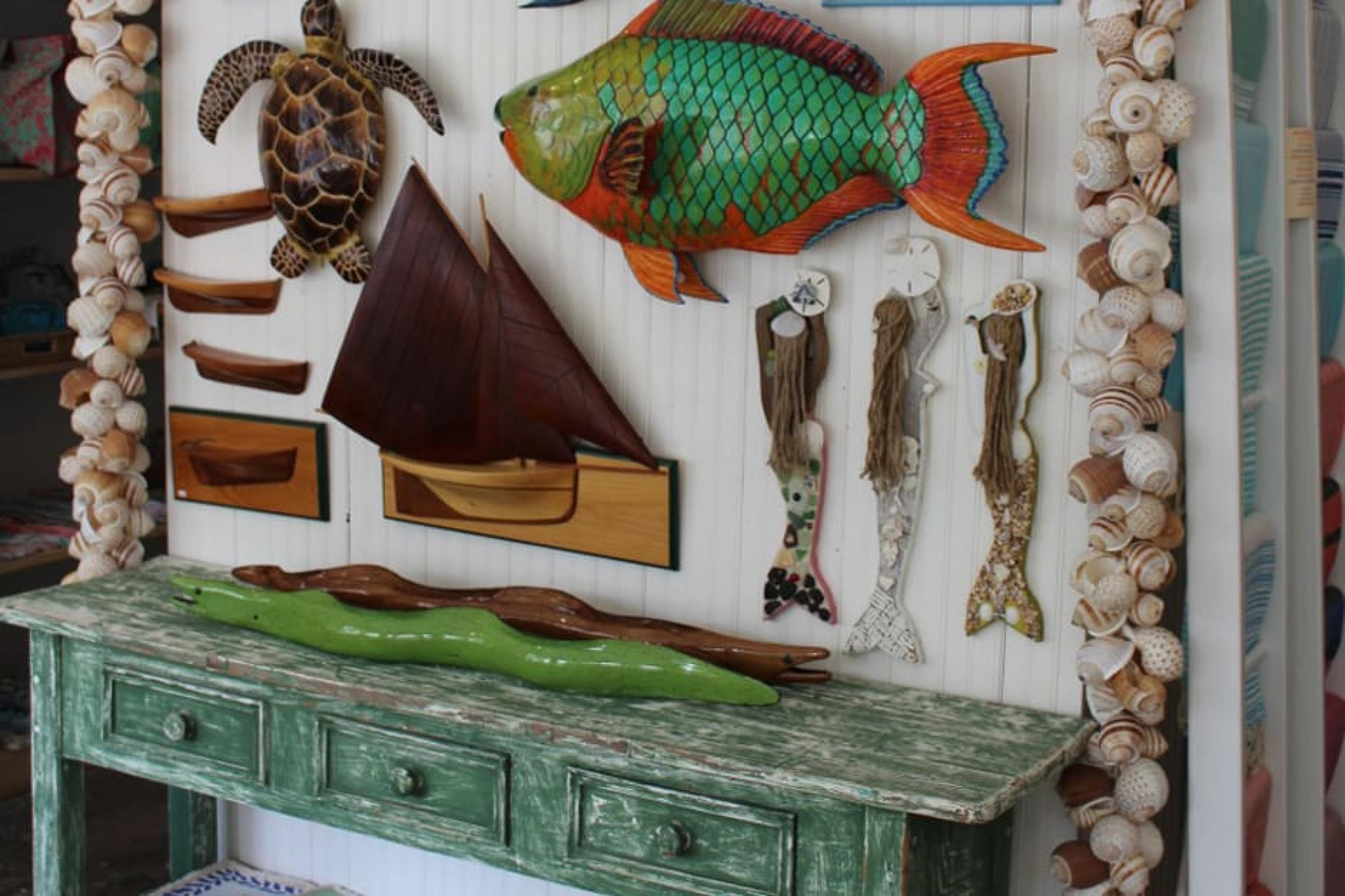 Harbour Island Shopping Guide