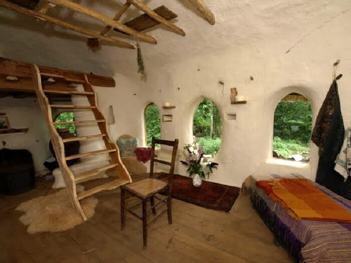 Cob House Interiors • Insteading