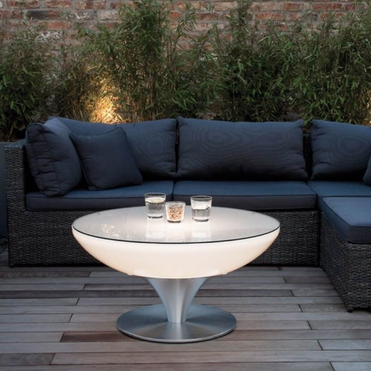 Outdoor Coffee Tables • Insteading