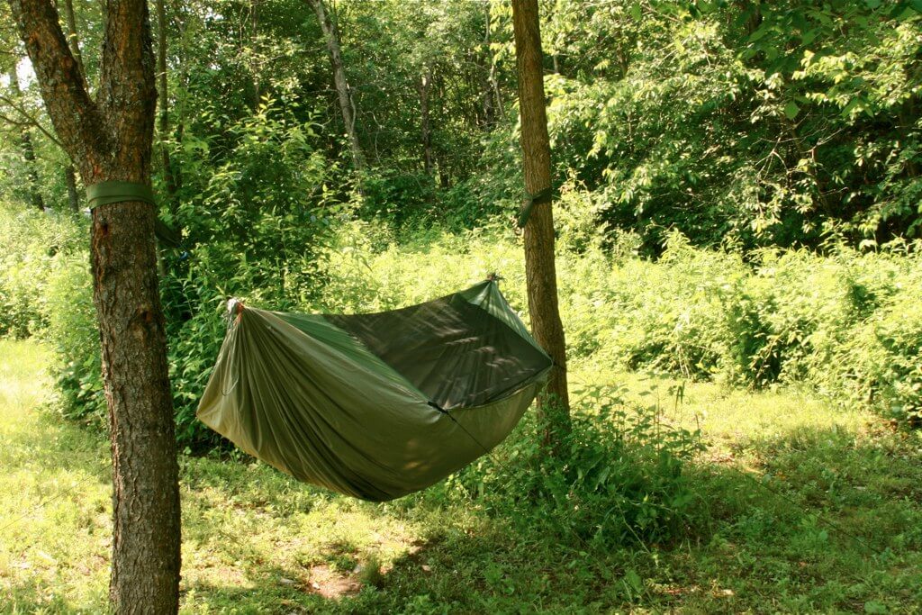 17 Comfy DIY Hammock Plans • Insteading
