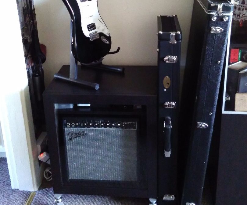 Guitar Amp and Accessories Storage (Ikea Hack) 4 Steps