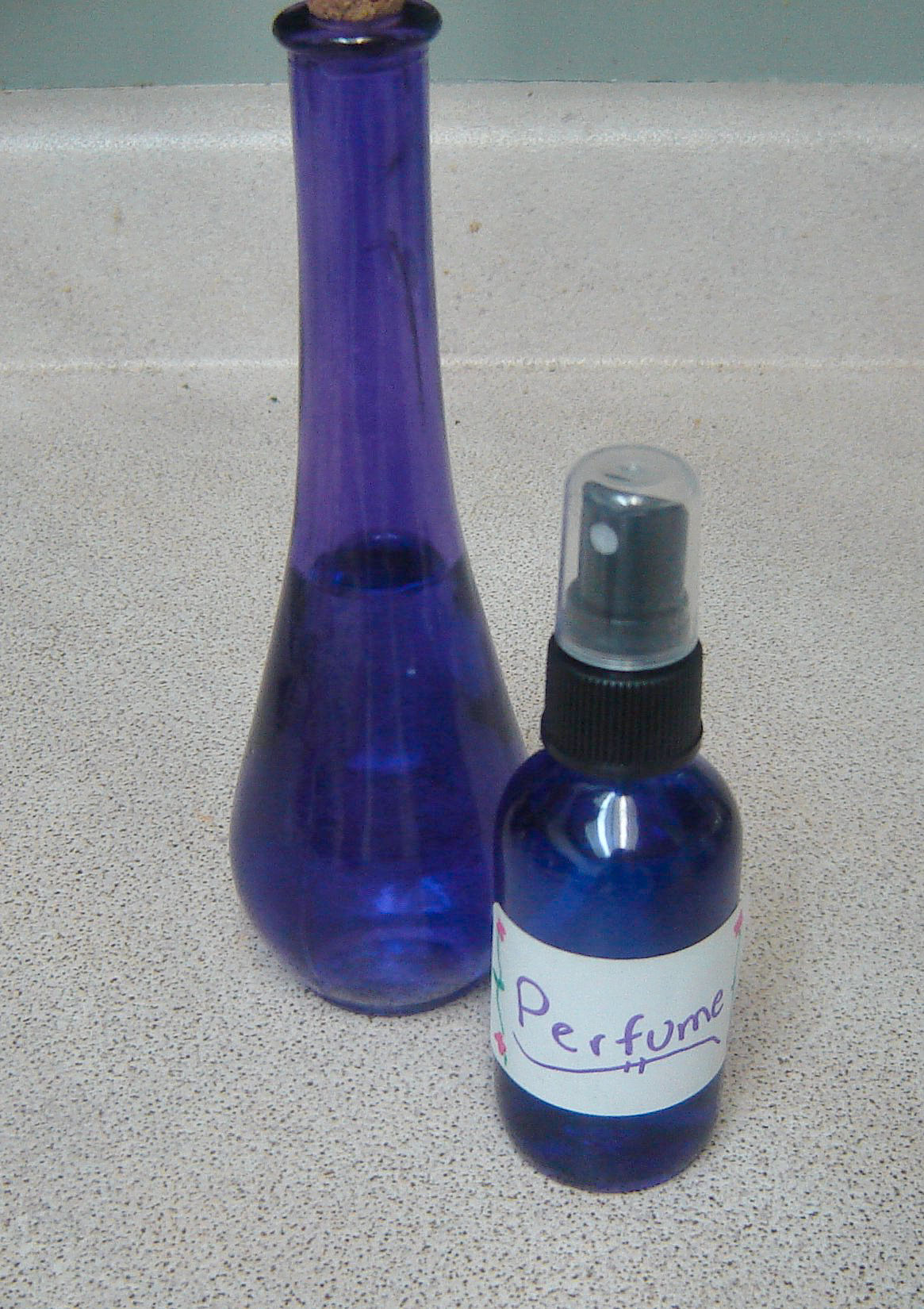 How to Make Perfume 8 Steps (with Pictures) Instructables