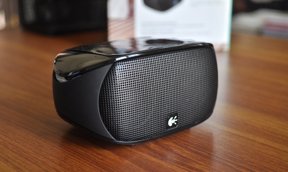 Logitech Mini Boombox Bluetooth Speaker [REVIEW] | iPhone in Canada Blog