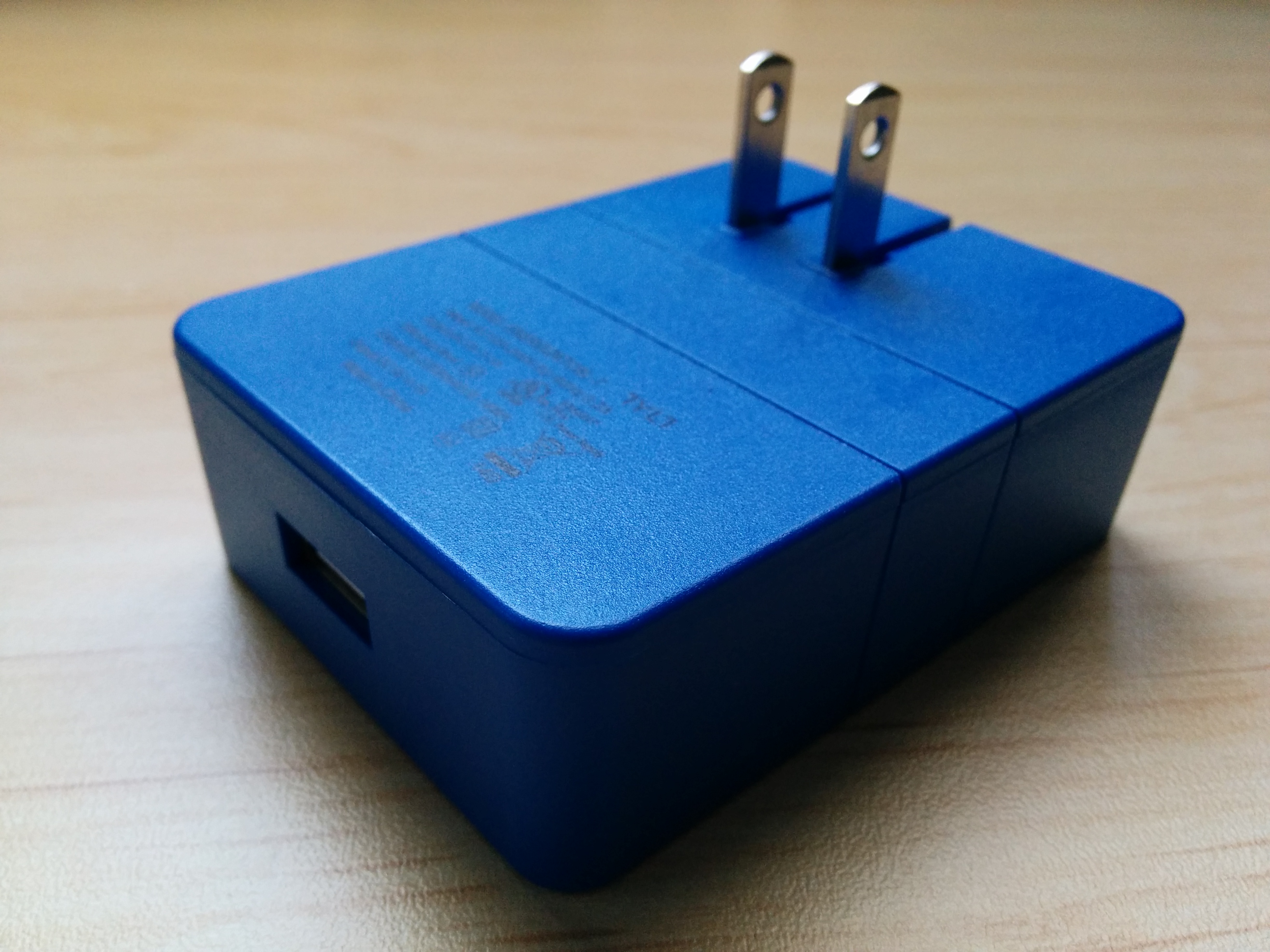 TYLT Energi 2K Travel Charger Review iPhone in Canada Blog