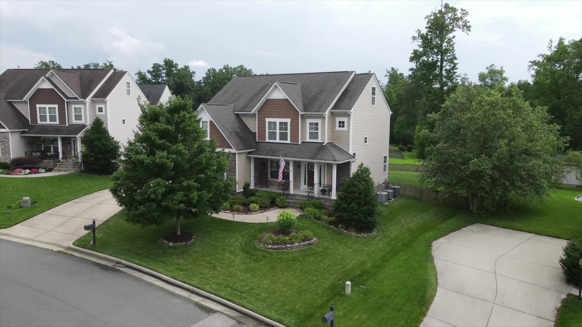 7037 Silk Oak Dr. (u) v2