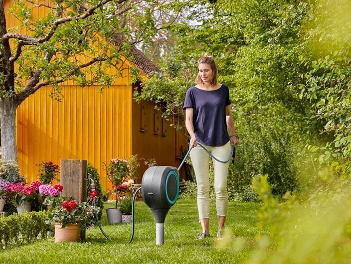 Hose Trolleys Hose Box RollUp S, 115 Foot Petitti Garden Centers