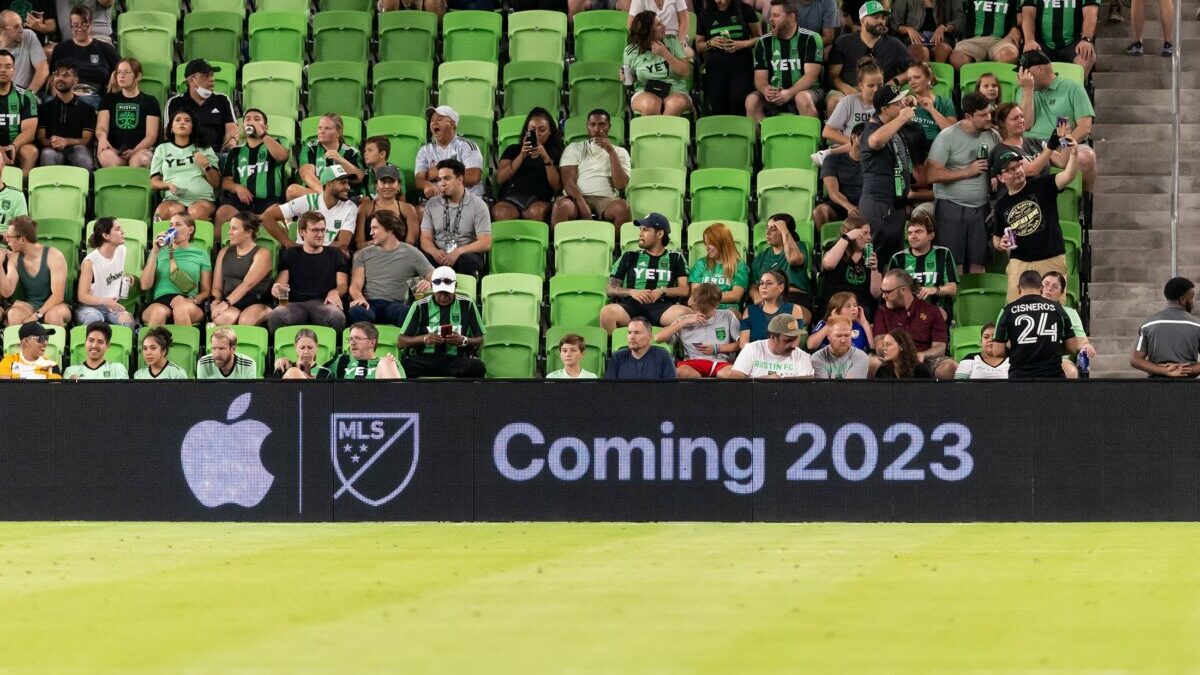 Apple to expand advertising for Major League Soccer games iThinkDifferent