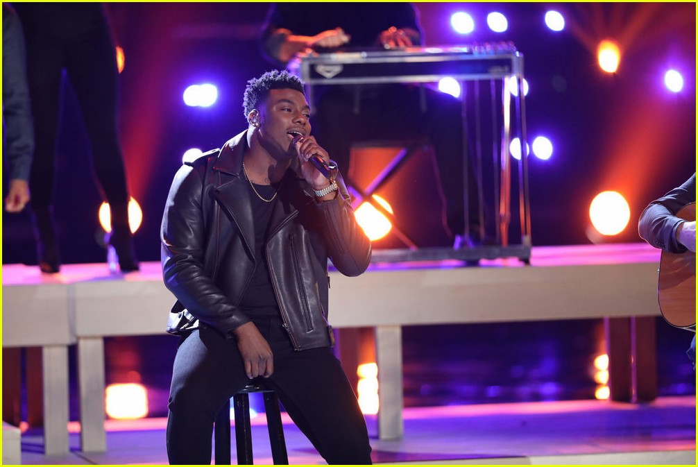 Kirk Jay 'The Voice' 2018 Finale Performance Videos Watch Now(09)