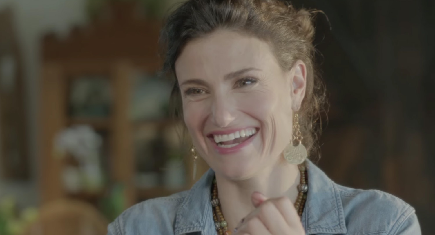 VIDEO Idina Menzel Sings ‘Wind Beneath My Wings’ in Lifetime’s