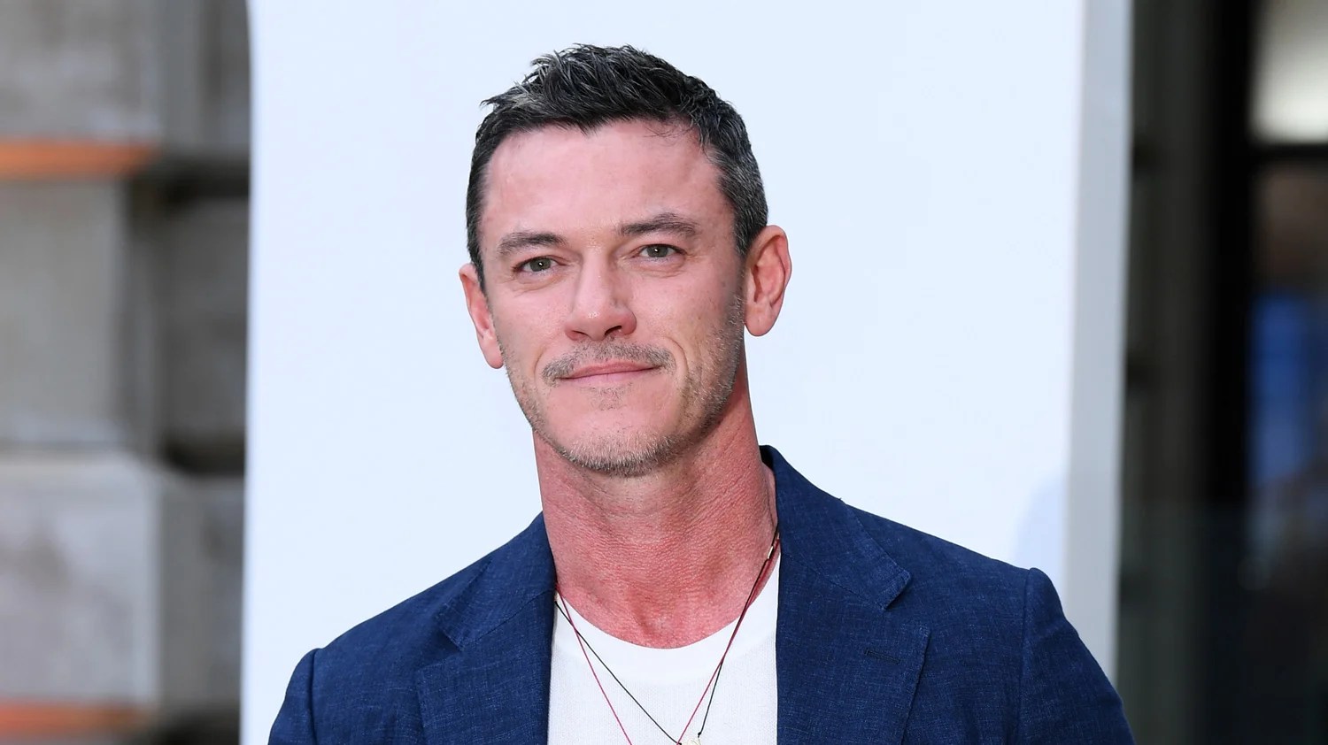Luke Evans Confirms Romance with New Boyfriend Fran Tomas in New PDA