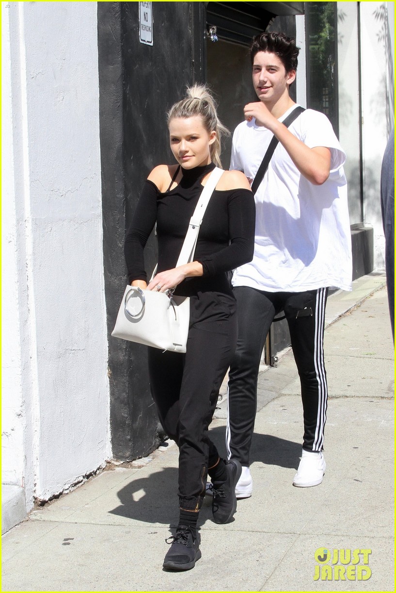 Full Sized Photo of milo manhiem dancing with the stars practice 01(07)