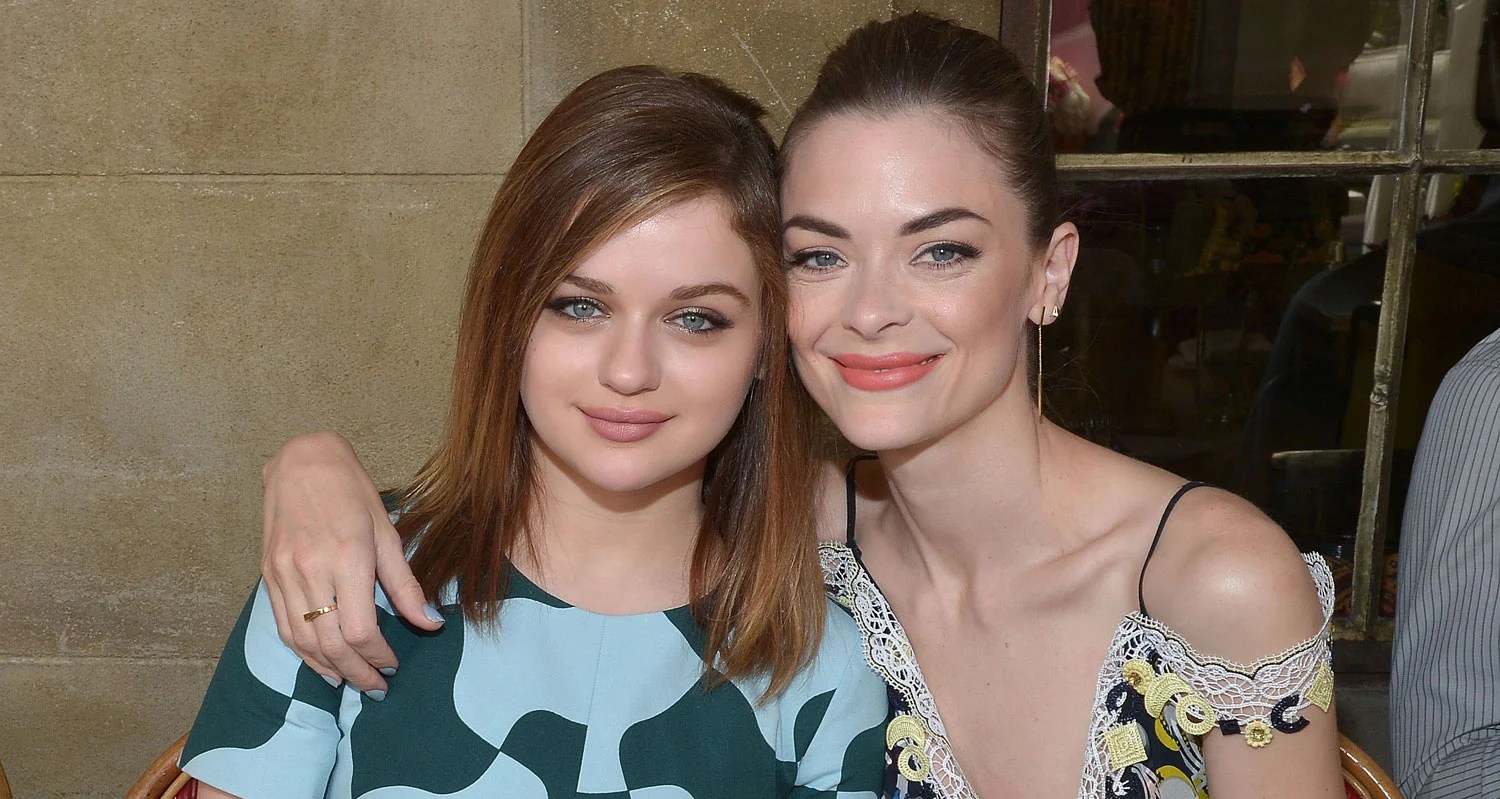 Joey King Wears a Pop of Color at Jaime King’s ColourPop Launch