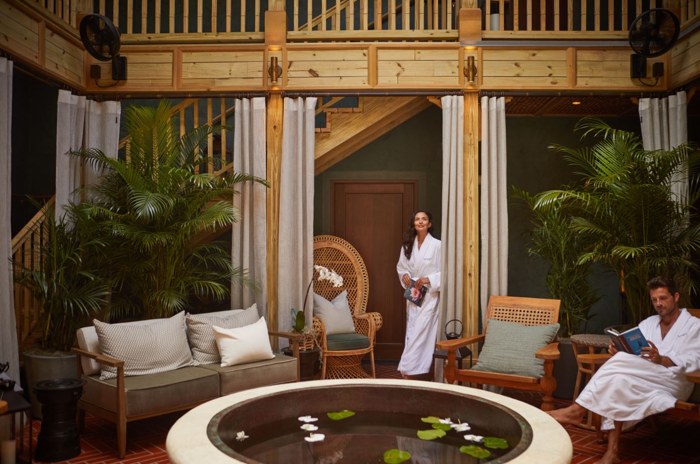 The Dining Room At Little Palm Island Resort Fine Dining At Fl Keys