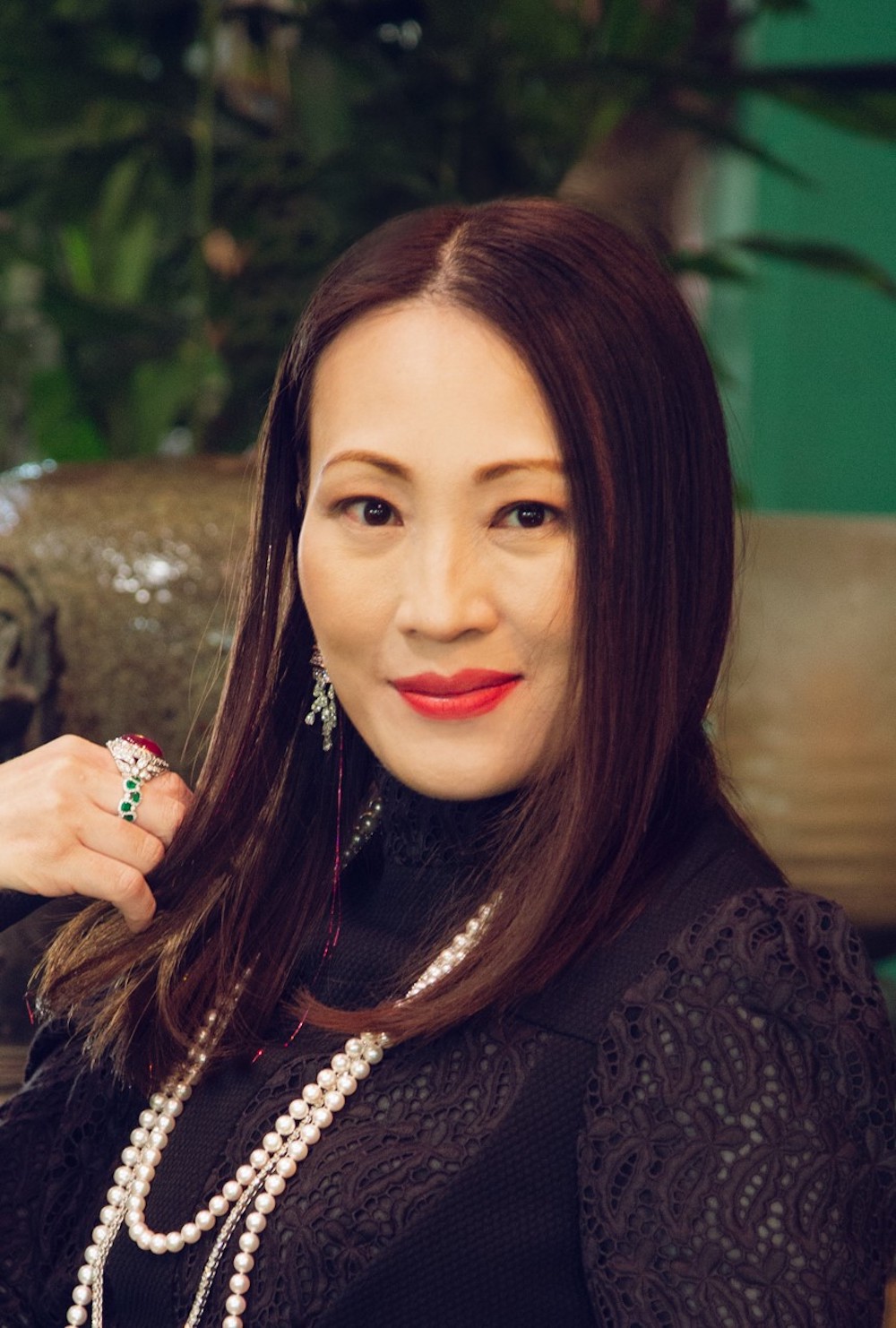 Helina Fan Launches Redmint, a Pioneering Line of Skincare + Herbal