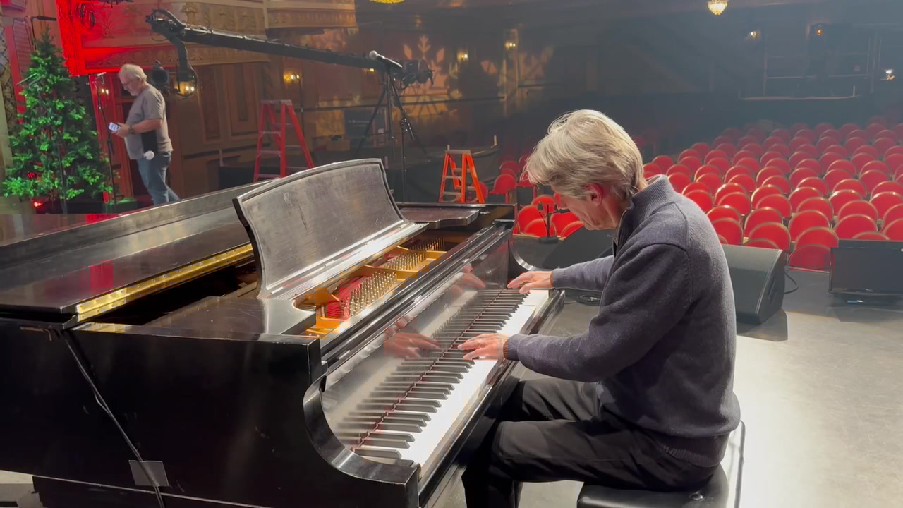 Dans les coulisses du Noël du Pauvre [VIDÉO] Actualités Le