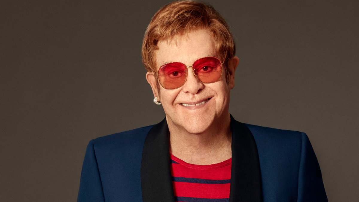 Elton John müziğe ara vereceğini duyurdu