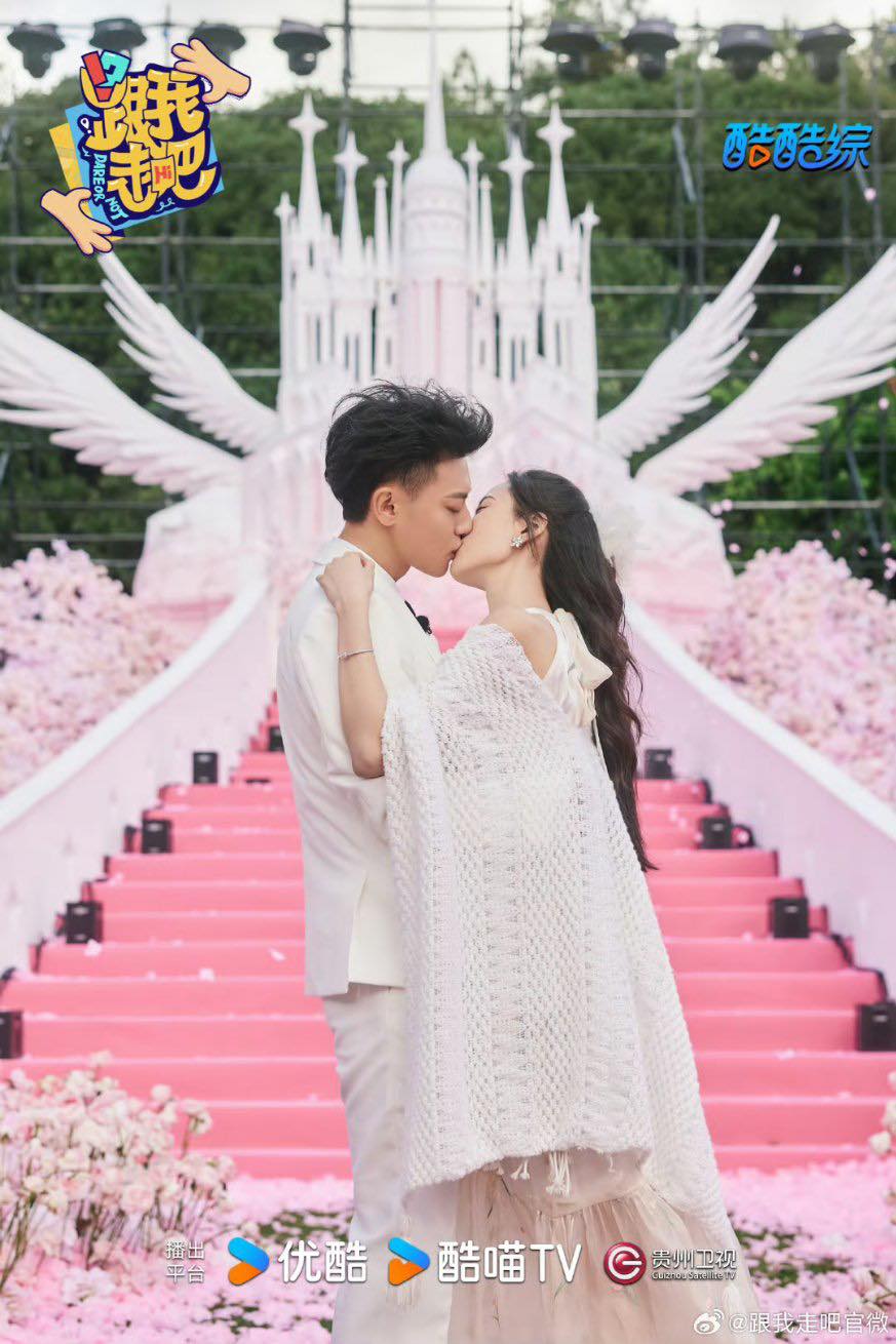 Former EXO Huang Zitao Successfully Proposes to Xu Yiyang