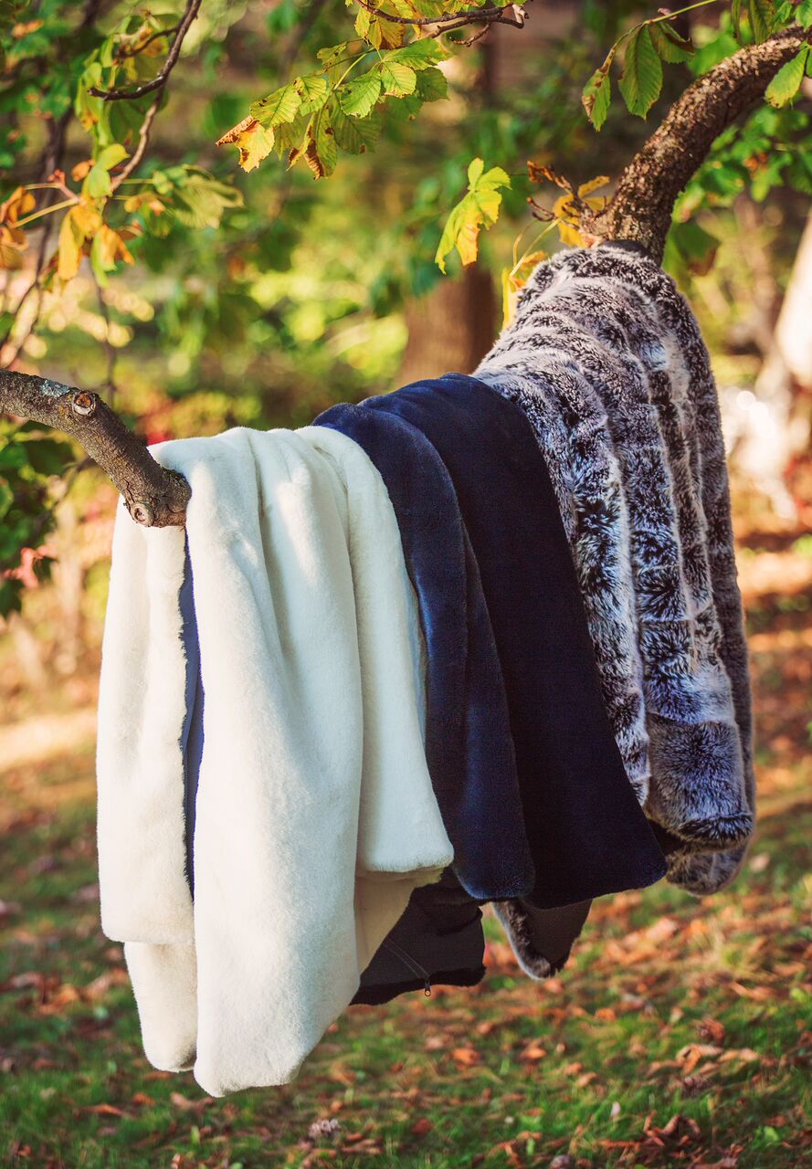 Hottest Hamptons Hostess Gift Pretty Rugged Gear Faux Fur Blankets