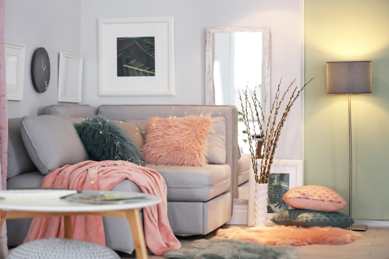 5 RenterFriendly Ways To Decorate Your Space Keep Asking