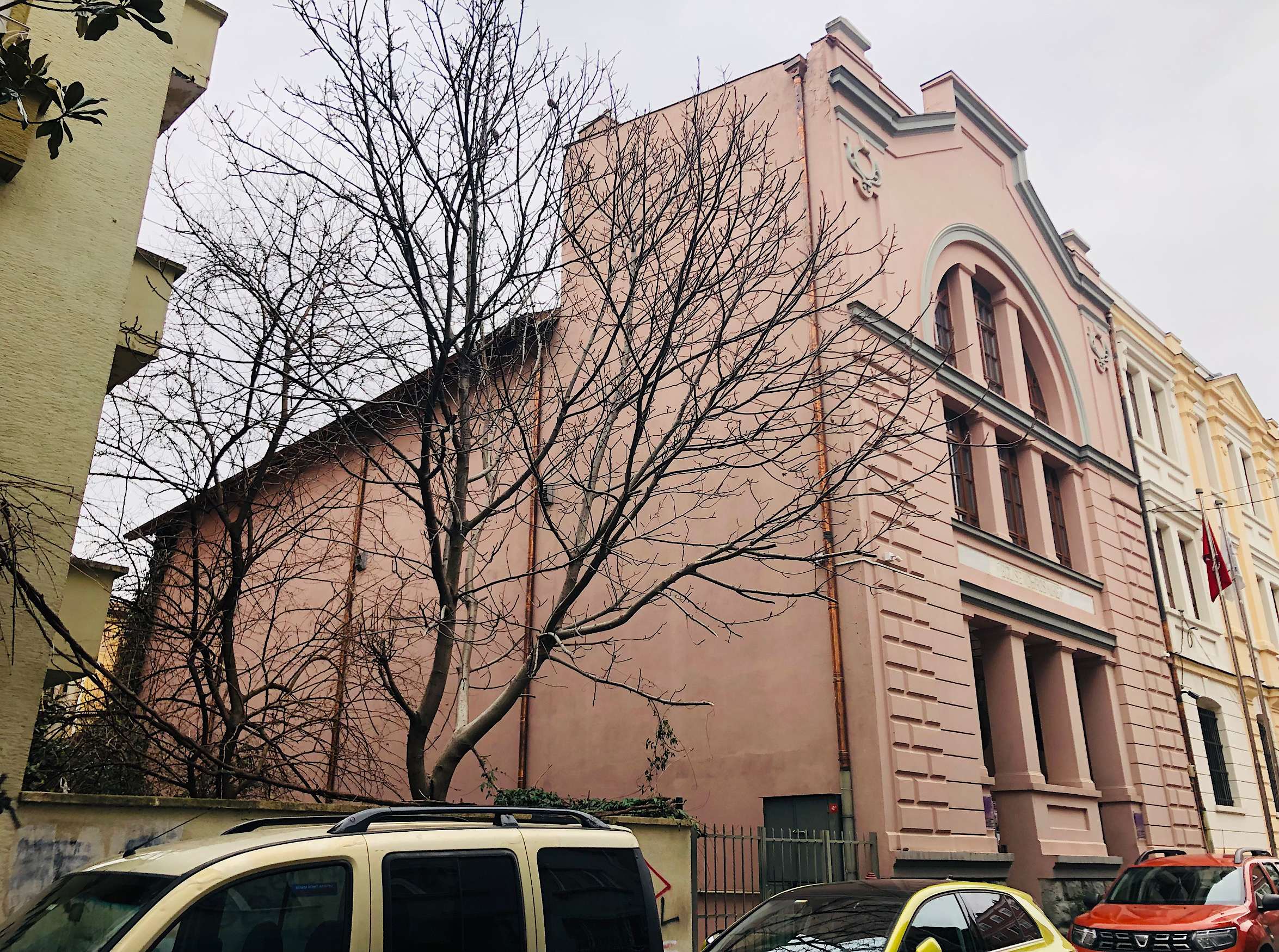 Notre Dame du Rosaire Katolik Kilisesi • Konumu, Fotoğrafları ve