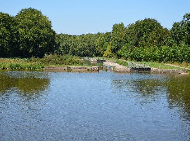 Echelle d'écluses Canal de Nantes à Brest Glomel Côtes d'Armor