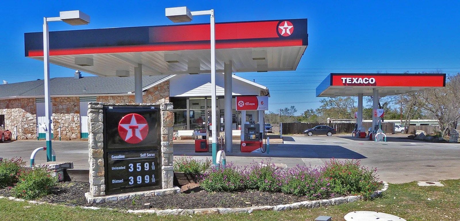 Lakeway Texaco Lake Travis Gas Station
