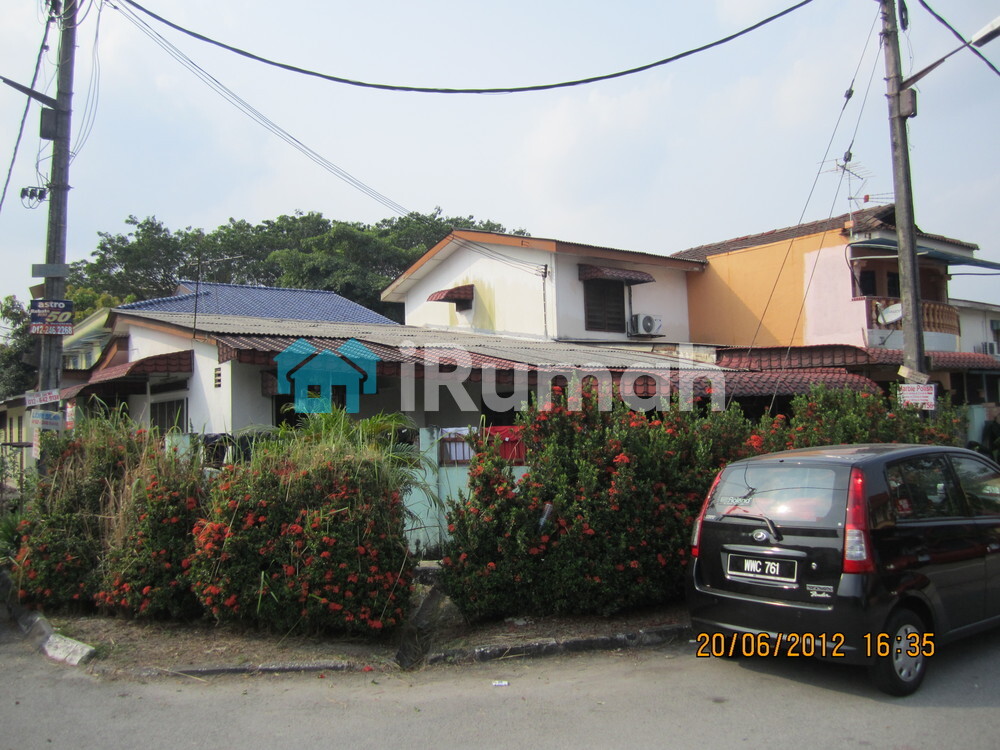 Fully Furnished House Room For Rent At Section 18, Shah Alam Land